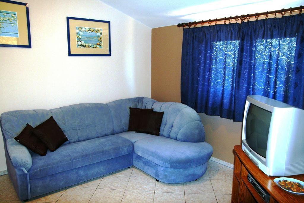 Korsa Apartment Sveti Lovreč Pazenatički Dış mekan fotoğraf