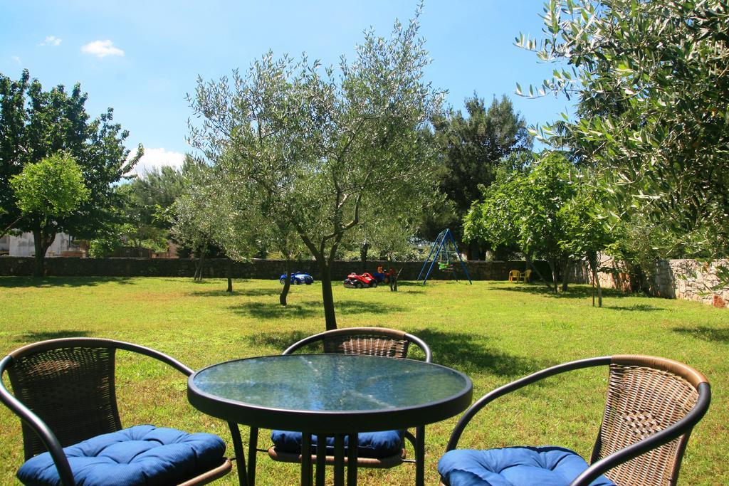 Korsa Apartment Sveti Lovreč Pazenatički Dış mekan fotoğraf